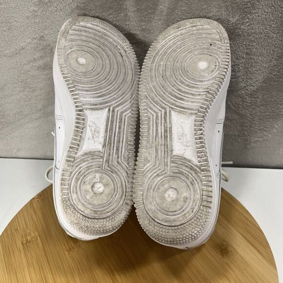Nike Air Force 1 '07 Shoes Triple White Sneakers DD8959-100 Mens Size 9 - Picture 10 of 10